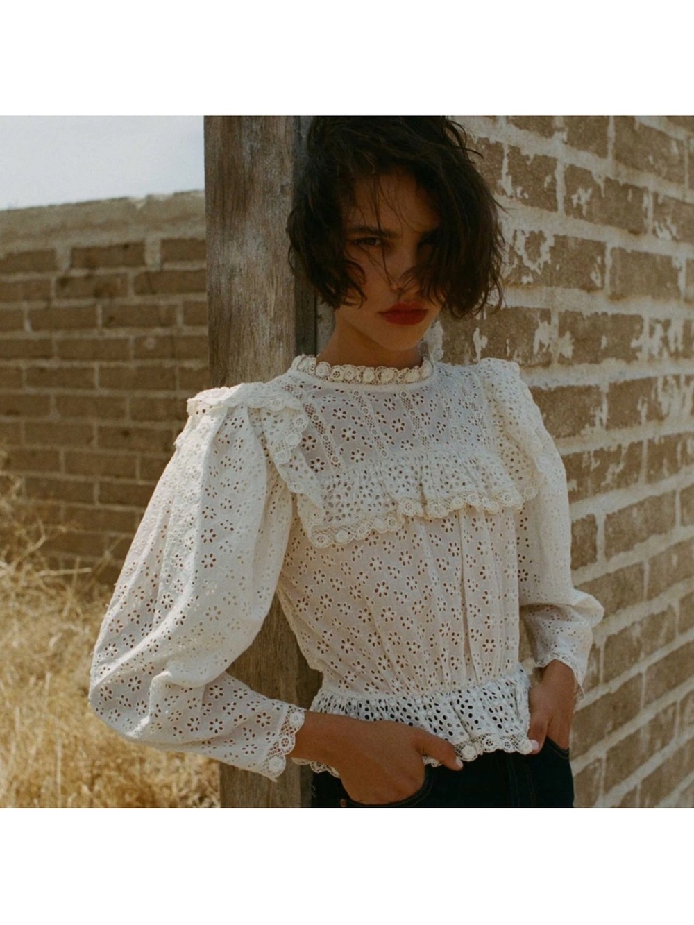Doen White Eyelet Ruffle High-Neck Blouse